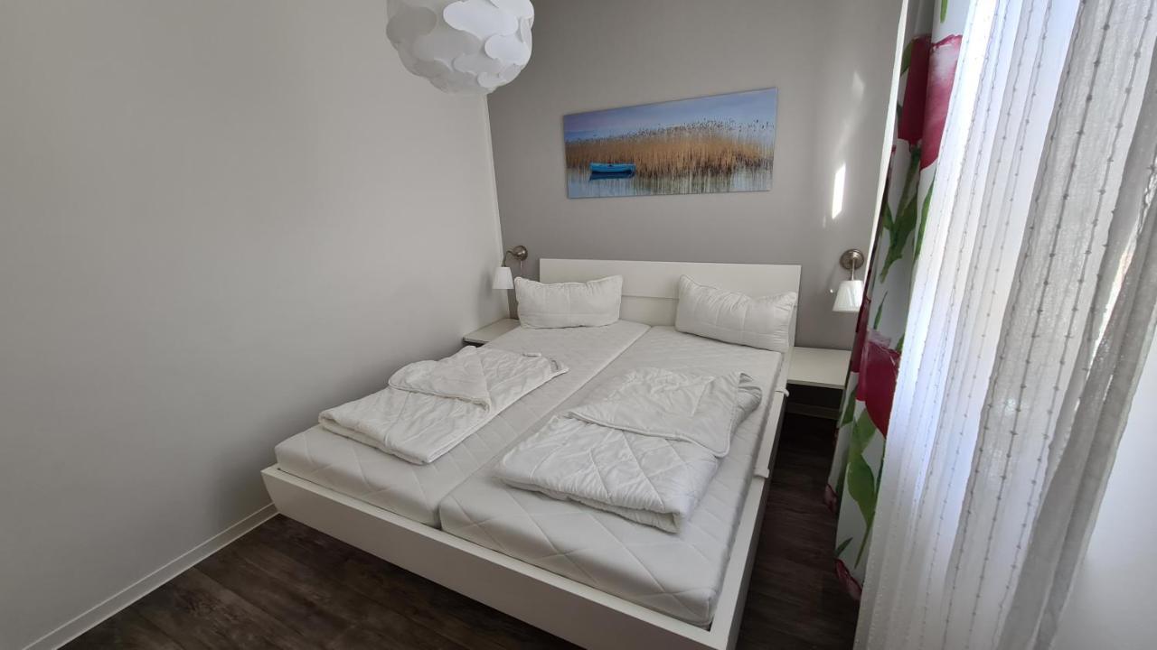 Ferienwohnung Bernstein Gelbensande Exterior foto